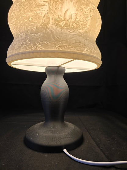 UP NORTH Wavy Rustic Wilderness Illuminated Table Lamp