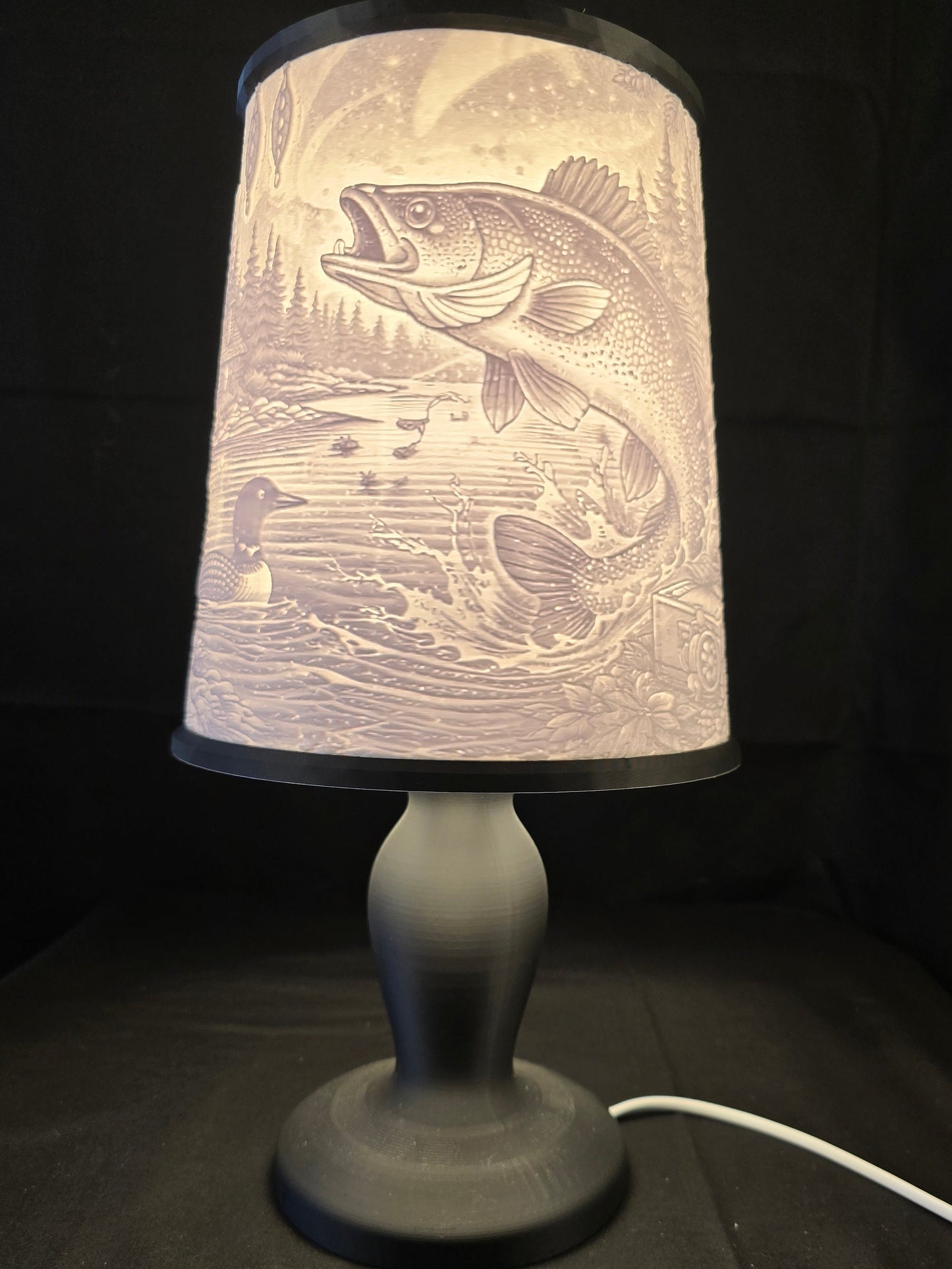Rustic Fishing Cabin Illuminated Table Lamp with base