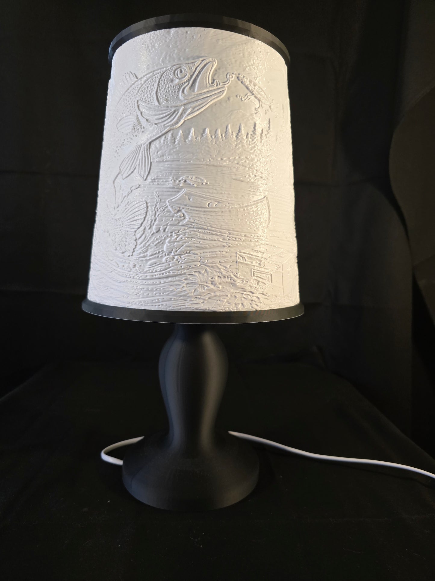 Rustic Fishing Cabin Illuminated Table Lamp with base