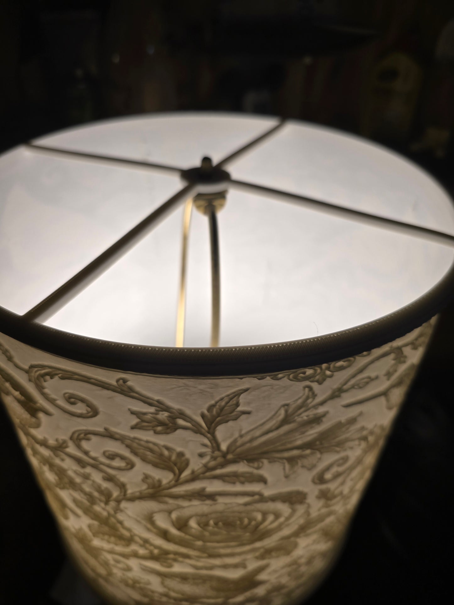 Birds of Spring design top mount lamp shade